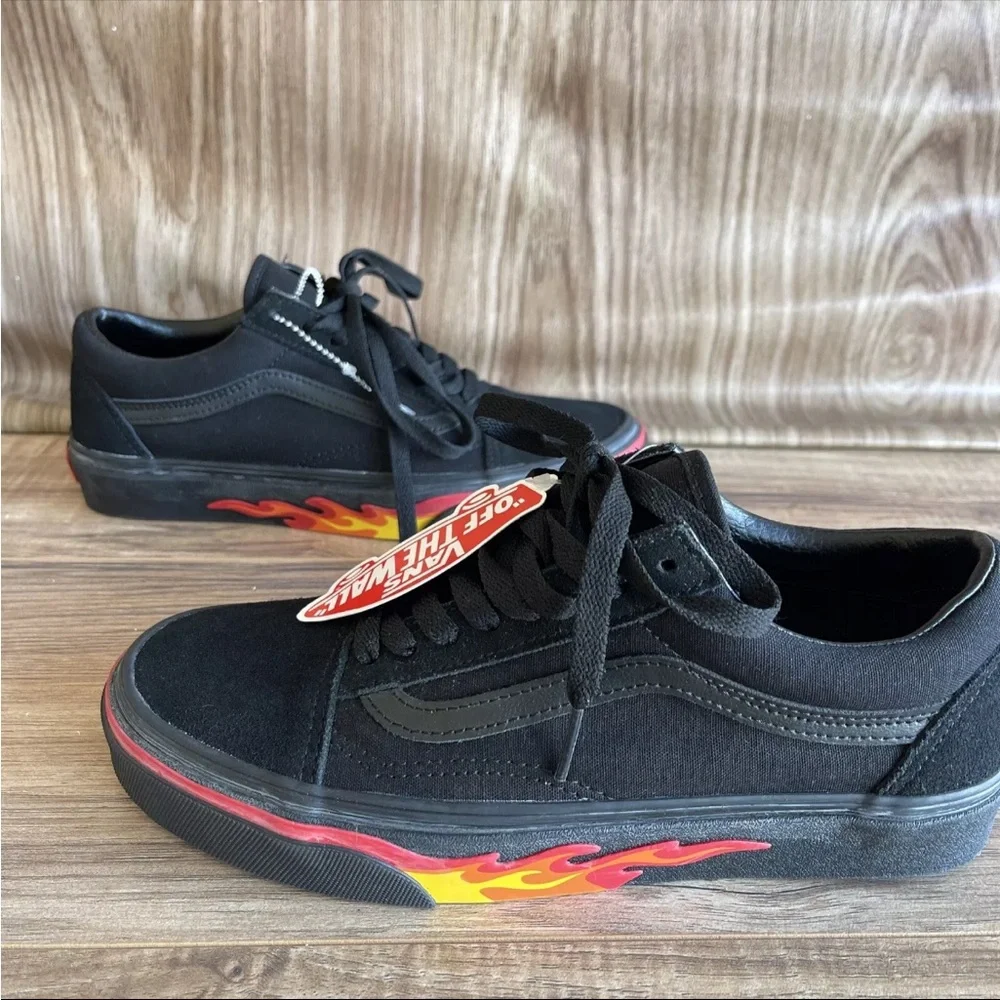 NEW VANS Old Skool Flame Wall Black Black Skate Shoes Sneakers Mens 6.5 Womens 8 - Picture 2 of 7